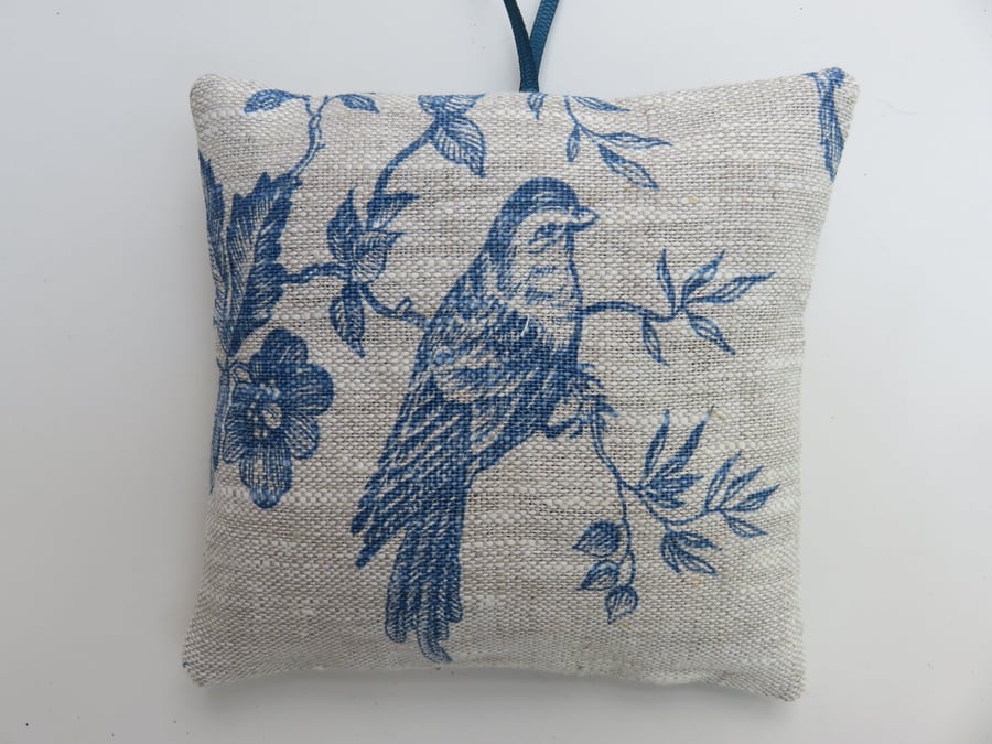 Set of 2 Lavender Bags, Linen Bird