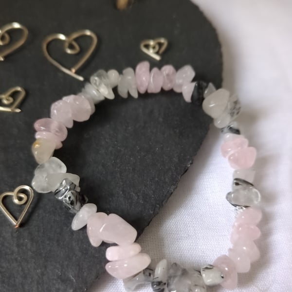 Rose quartz bracelet for the heart