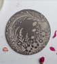 Floral Wreath Slate Coaster – 10cm Round Rustic Stone Design - Image 1