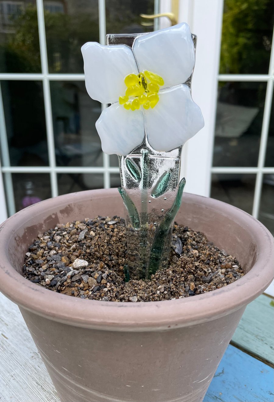 WHITE and YELLOW  “Plant pot peg