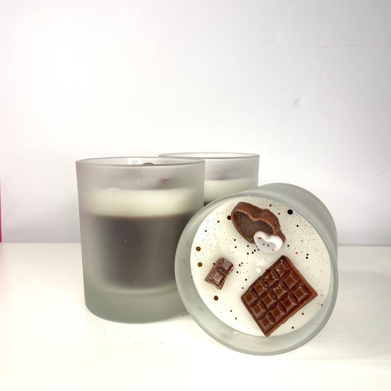 Valentine’s Collection - Luxury Handmade Candle - Hazelnut, Vanilla & Caramel