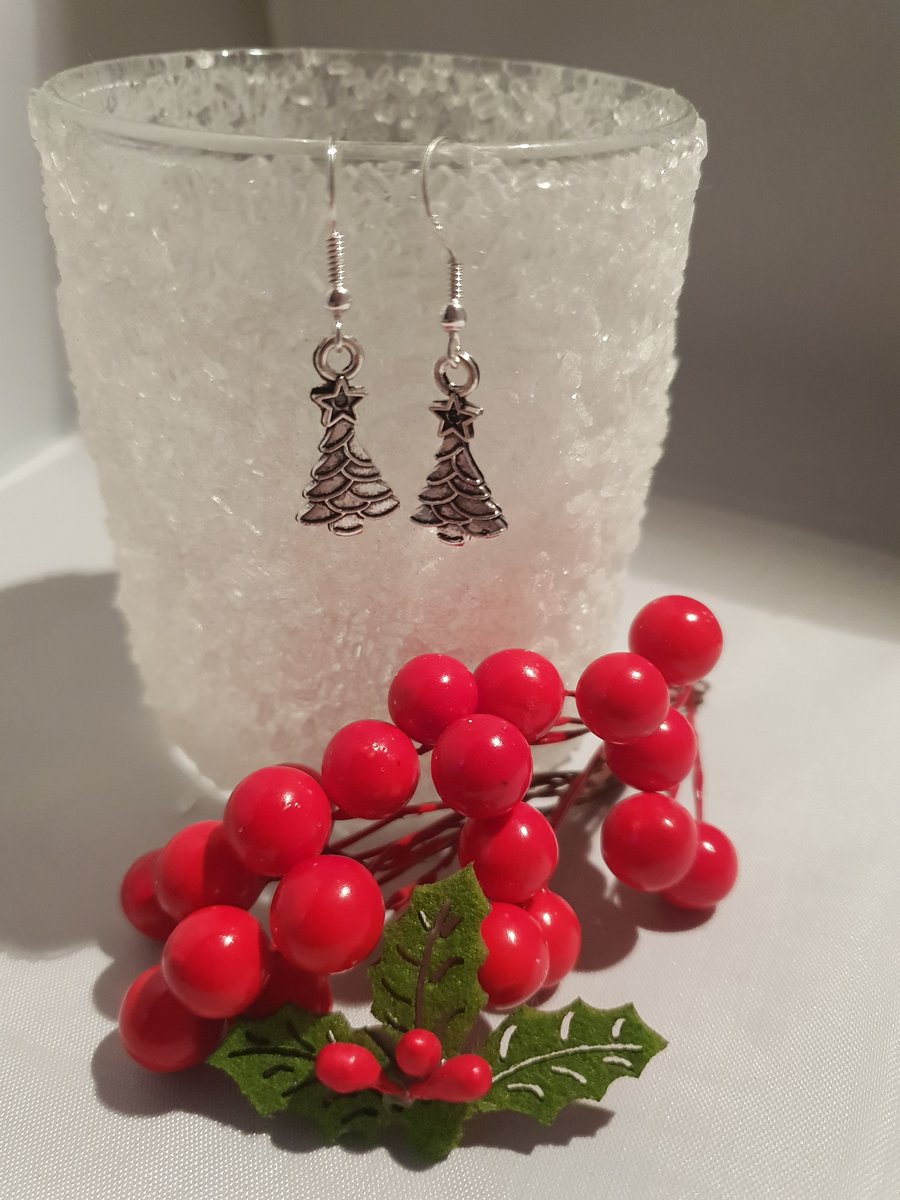 Christmas tree earrings 