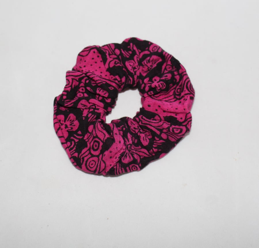 Elasticated hair scrunchie,hair tie,pink and black floral hand printed.gift
