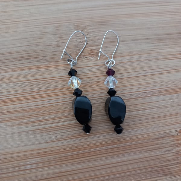 Black elegant crystal drop earrings for pierced ears