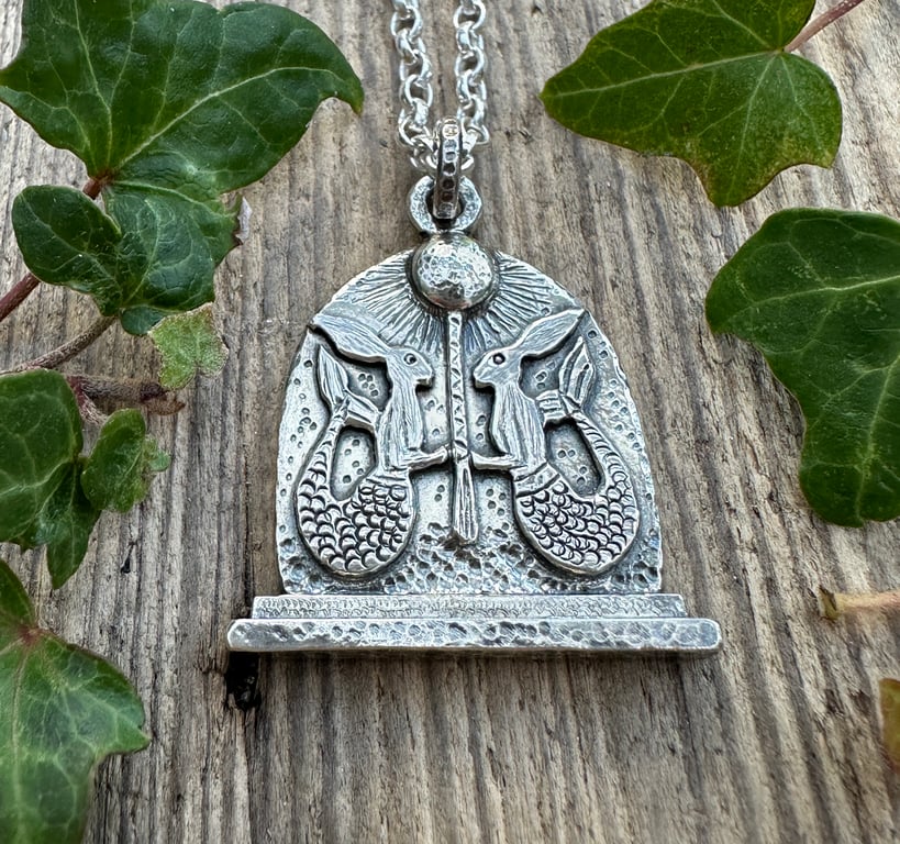 Merhare Pendant