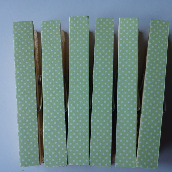 Green Spotty magnetic pegs fridge magnets memo peg shabby chic