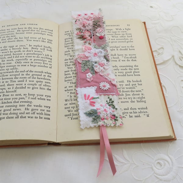 Patchwork Bookmark - Pink and white from a portion of snippet roll