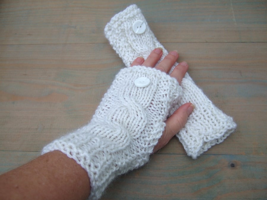Hand Knitted Wristwarmers