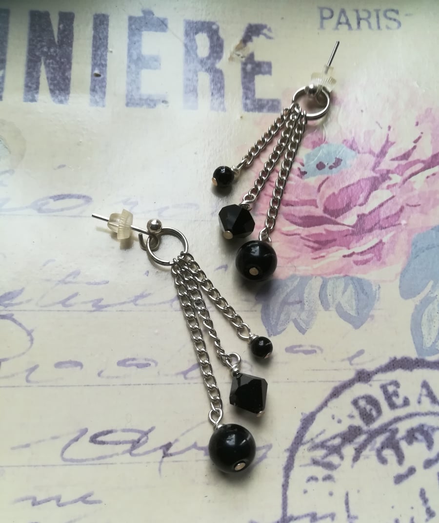Hanging earrings – Swarovski Jet Black crystal bicones & glass pearl beads