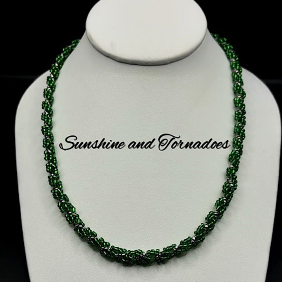 Beaded Spiral Rope Necklace - Ambition - Green and Silver