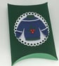 Small pillow Christmas gift box - holly jumper