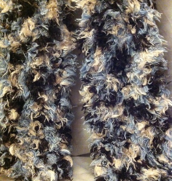 Warm and fluffy ladies scarf