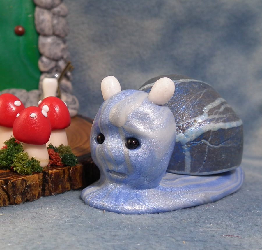 Large Village Snail 'Declan' OOAK Sculpt by Ann Galvin Gnome Village