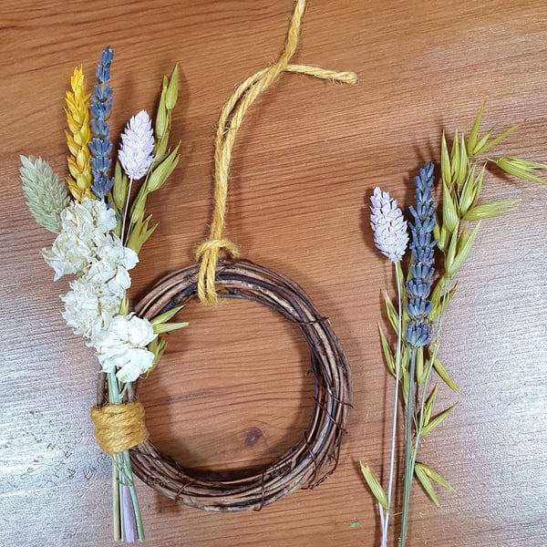 Dried Flower Small Wreath - Lavender.