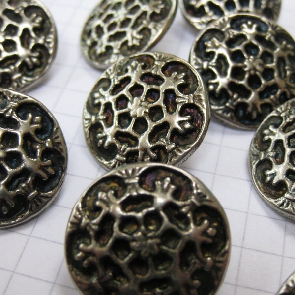 10 Medium Metal Filigree Flower Buttons