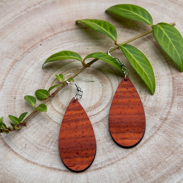 Red Padauk Wood Veneer Teardrop earrings - Lightweight Wooden Jewellery