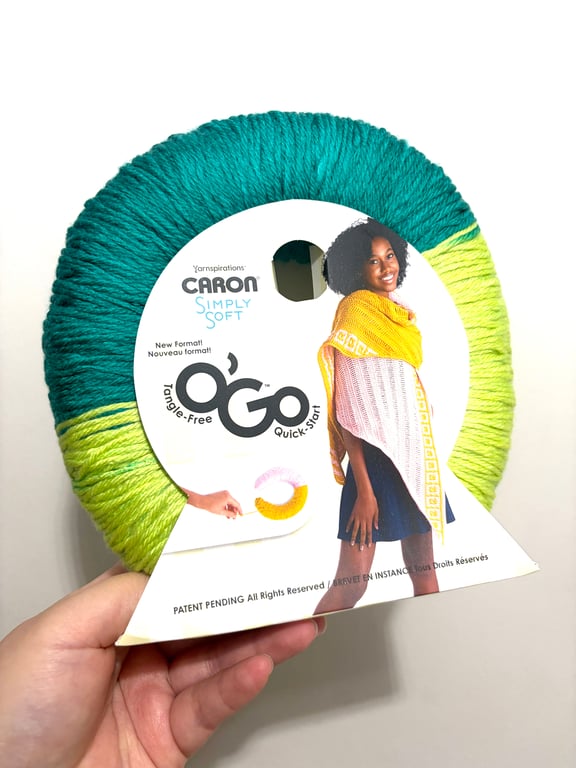 1 Pack x 141g CARON Simply Soft O'GO 100% Acrylic : Cool Green - Lime Frost