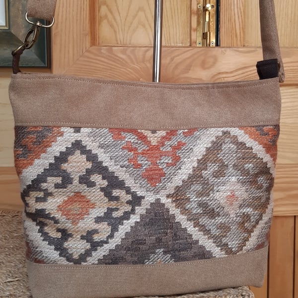 Brown tapestry crossbody bag