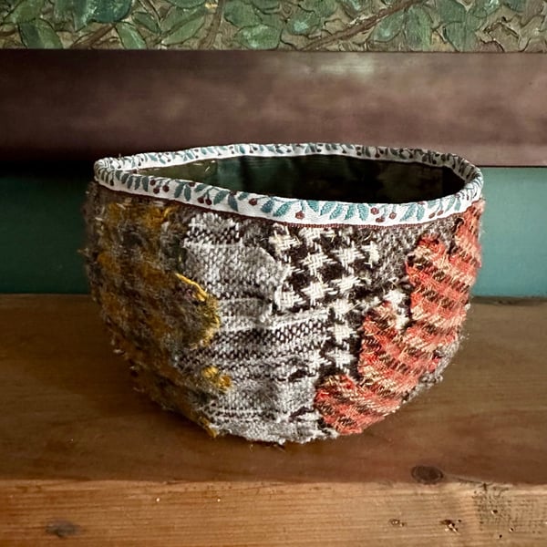 Hand stitched Oak Leaf Tweed Fabric Storage Bowl