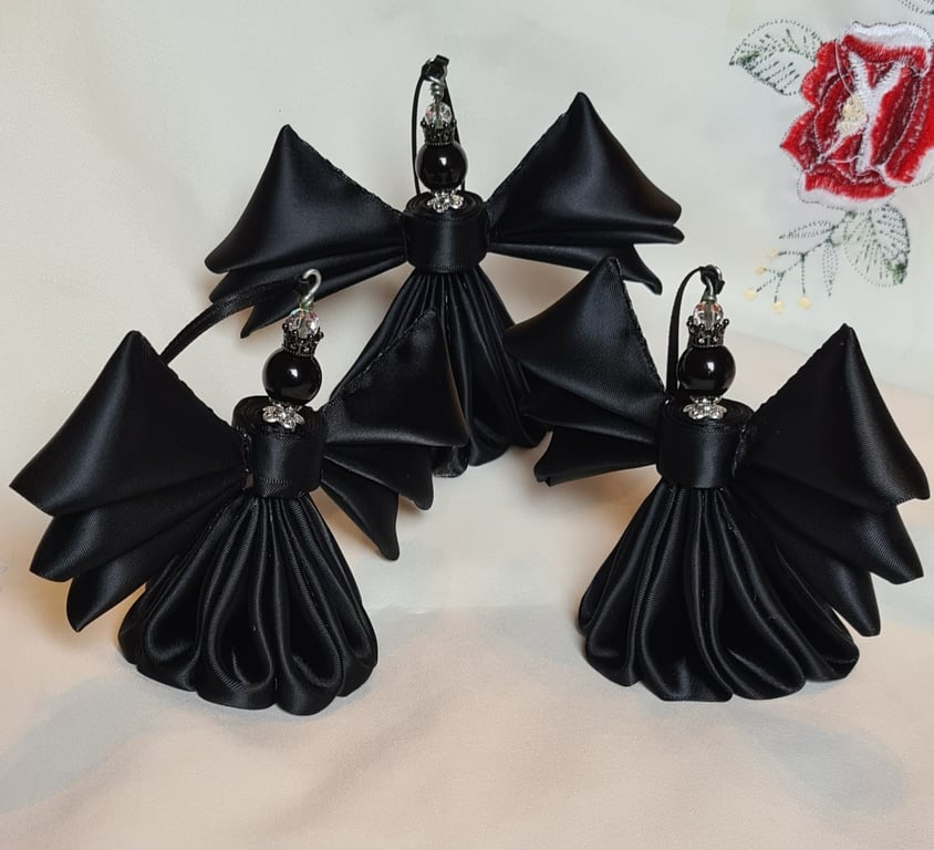 Set of 3 Gorgeous Black Ribbon Angels
