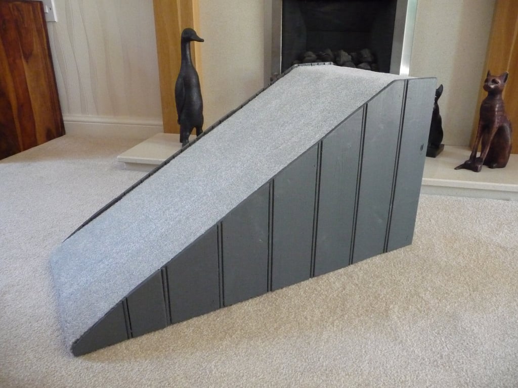 32cm H x 65cm L. Wood Cladded Pet Ramp in Dark Grey with Grey Carpet