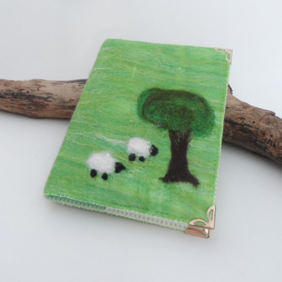 Notebook, removable felt cover, green with sheep design