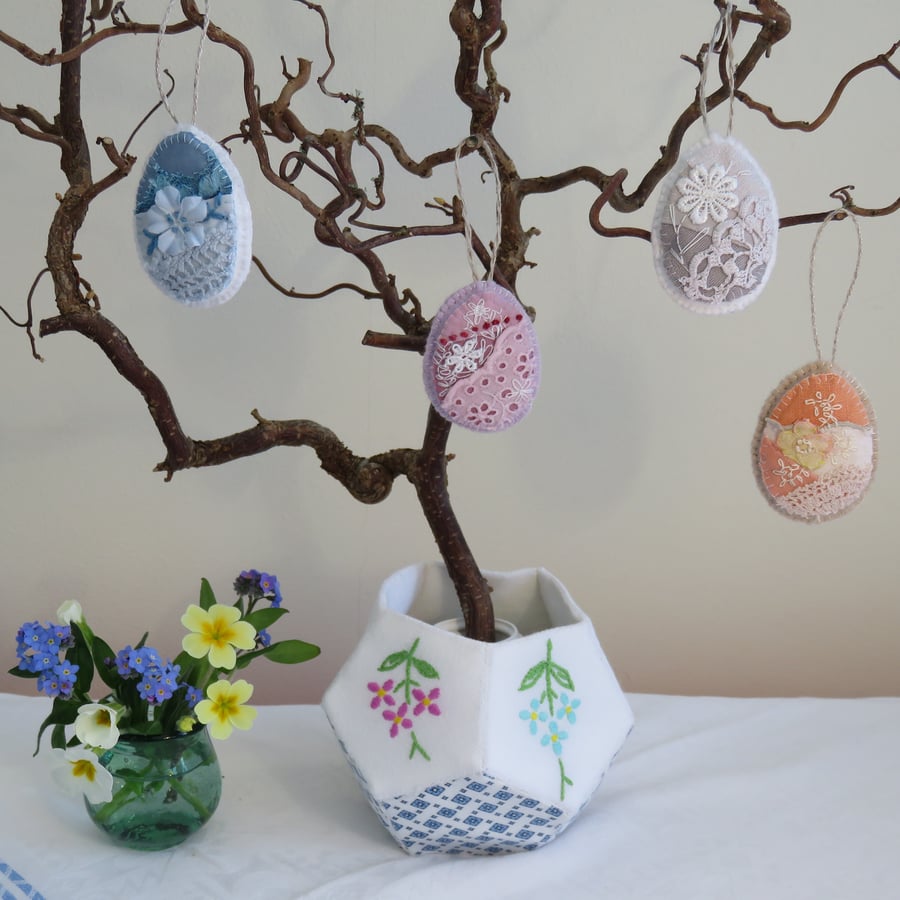 Embroidered Easter Eggs Decorations