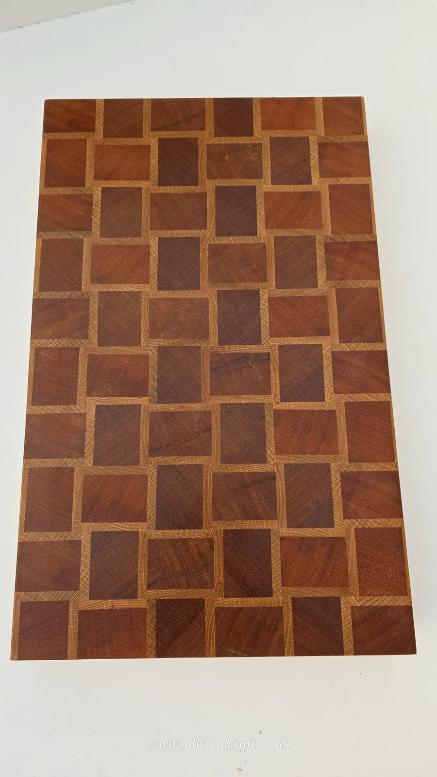 Handmade End Grain Chopping Board – Basket Pattern Meranti & Oak