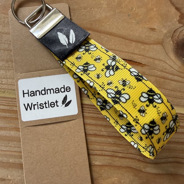 Bee Print Handmade Wristlet