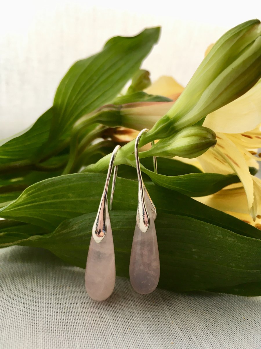 Rose quartz drop earrings