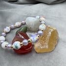 lavender and lilac ceramic and pearl bracelet - 6.5'' 