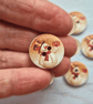 10 x Snowman Printed Wooden Buttons 20mm - Image 4