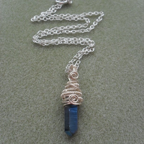 Special Price Quartz Drop Pendant