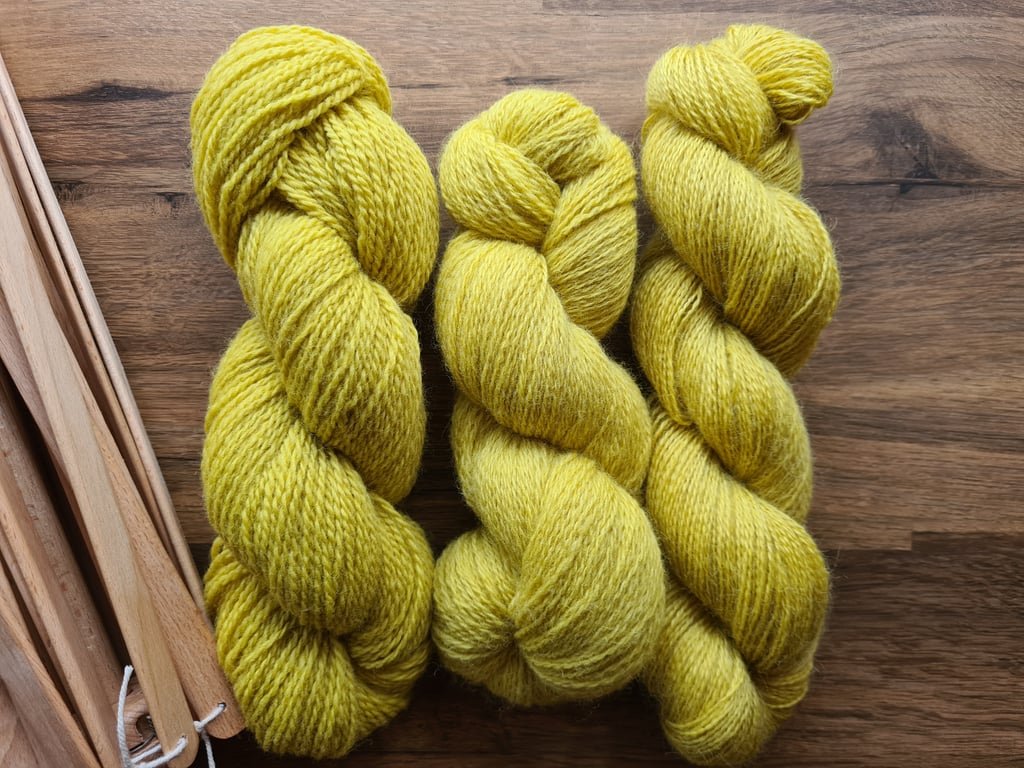 Naturally plant dyed non-superwash British Wensleydale 4ply wool yarn 100g skein