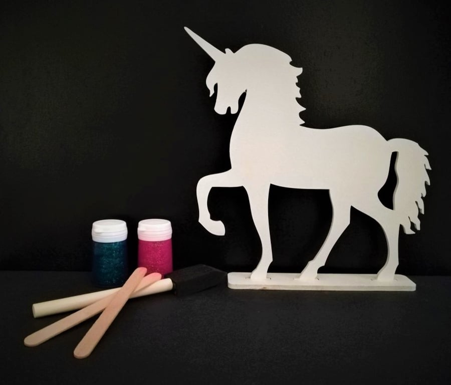 Table Top Decoration, Free Standing Unicorn
