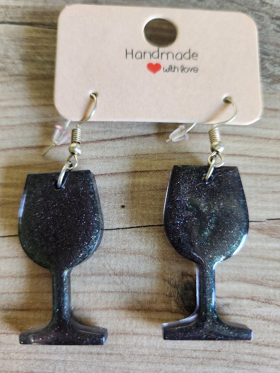 Gorgeous fun and fabulous wine glass earrings - Folksy