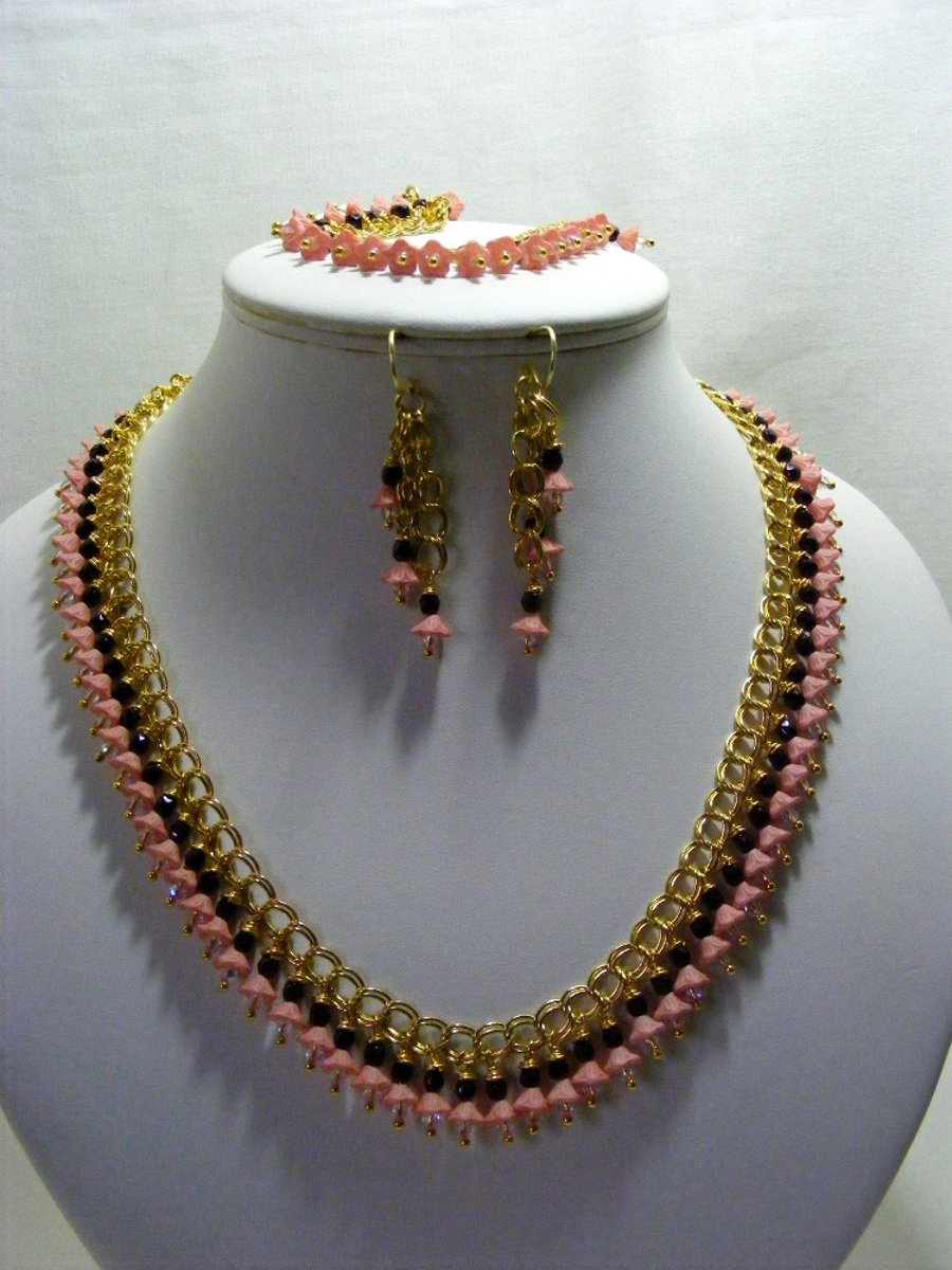 Peach and Brown Flower Jewellery Set