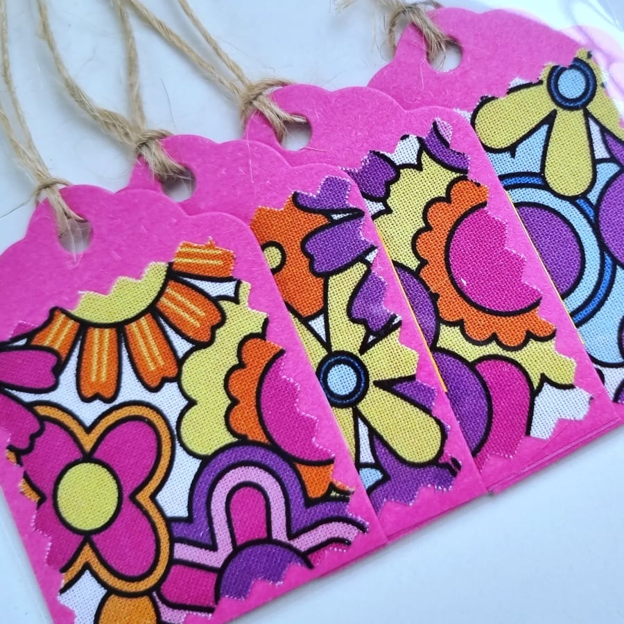 Retro Floral Fabric and Hot Pink Gift Tag, Blank, pack of 4.