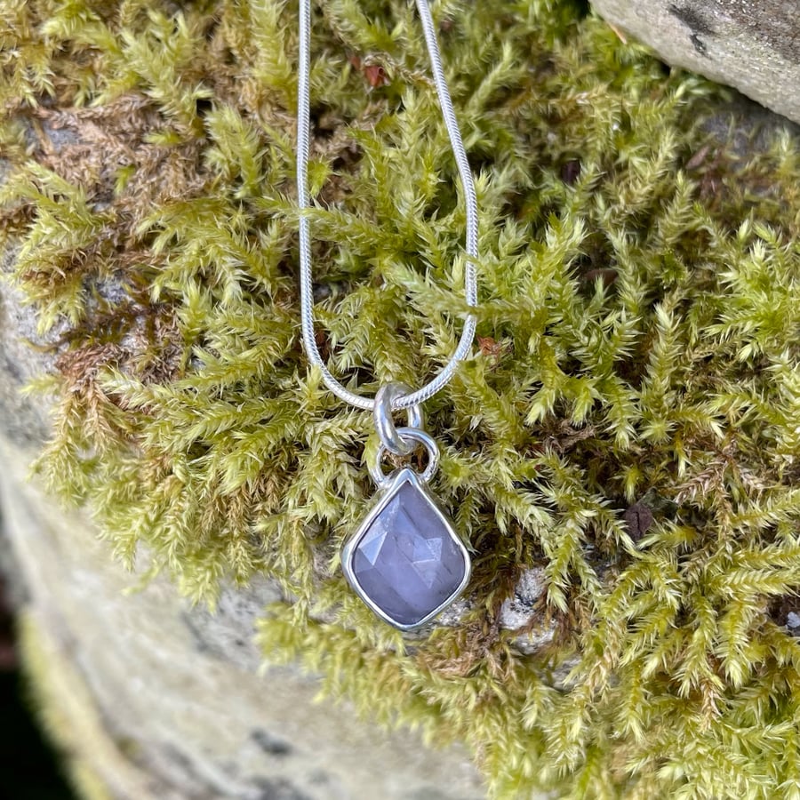 Sterling silver and grey sapphire pendant and chain