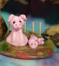 Tiny Pig 'Prudie' with two tiniest fingertip piglets on fenced tableau OOAK - Image 8