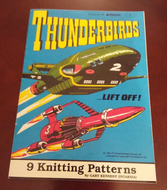 VINTAGE THUNDERBIRDS KNITTING PATTERNS