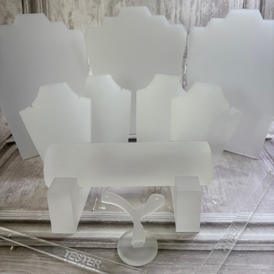 Acrylic Display Stands for Jewellery. CS 0007