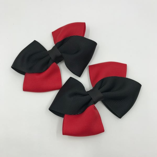 Black and Red Diagonal Double with Bows on Clips (pair)