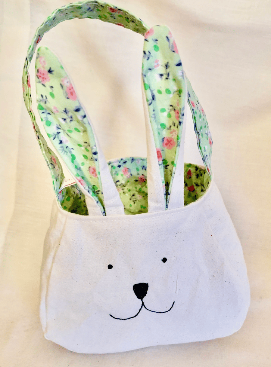 Bunny Bag perfect for gifting. Calico animal treat bag, choice of lining