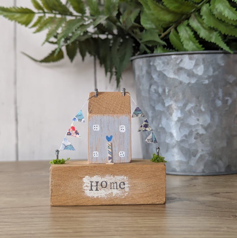 Handmade Tiny Oak Cottage Home Decor 'Home' 