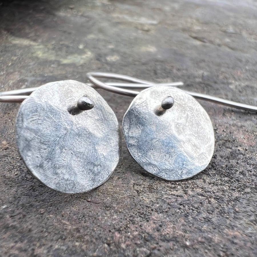 Hammered Silver Circle Dangle Earrings