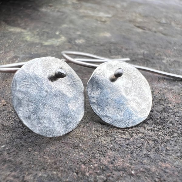 Hammered Silver Circle Dangle Earrings