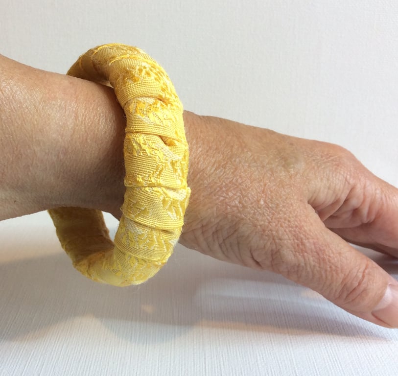 Small bangle, bracelet, fabric wrapped, slip on, gold