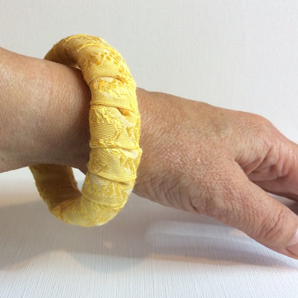 Small bangle, bracelet, fabric wrapped, slip on, gold