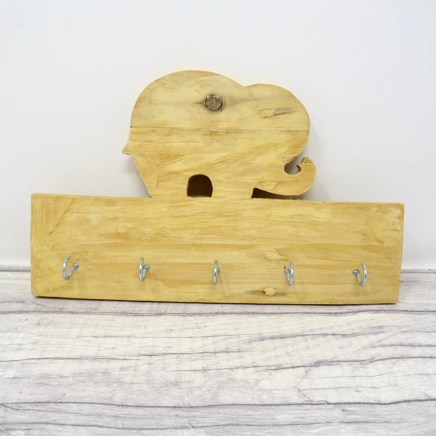 Wooden elephant key rack